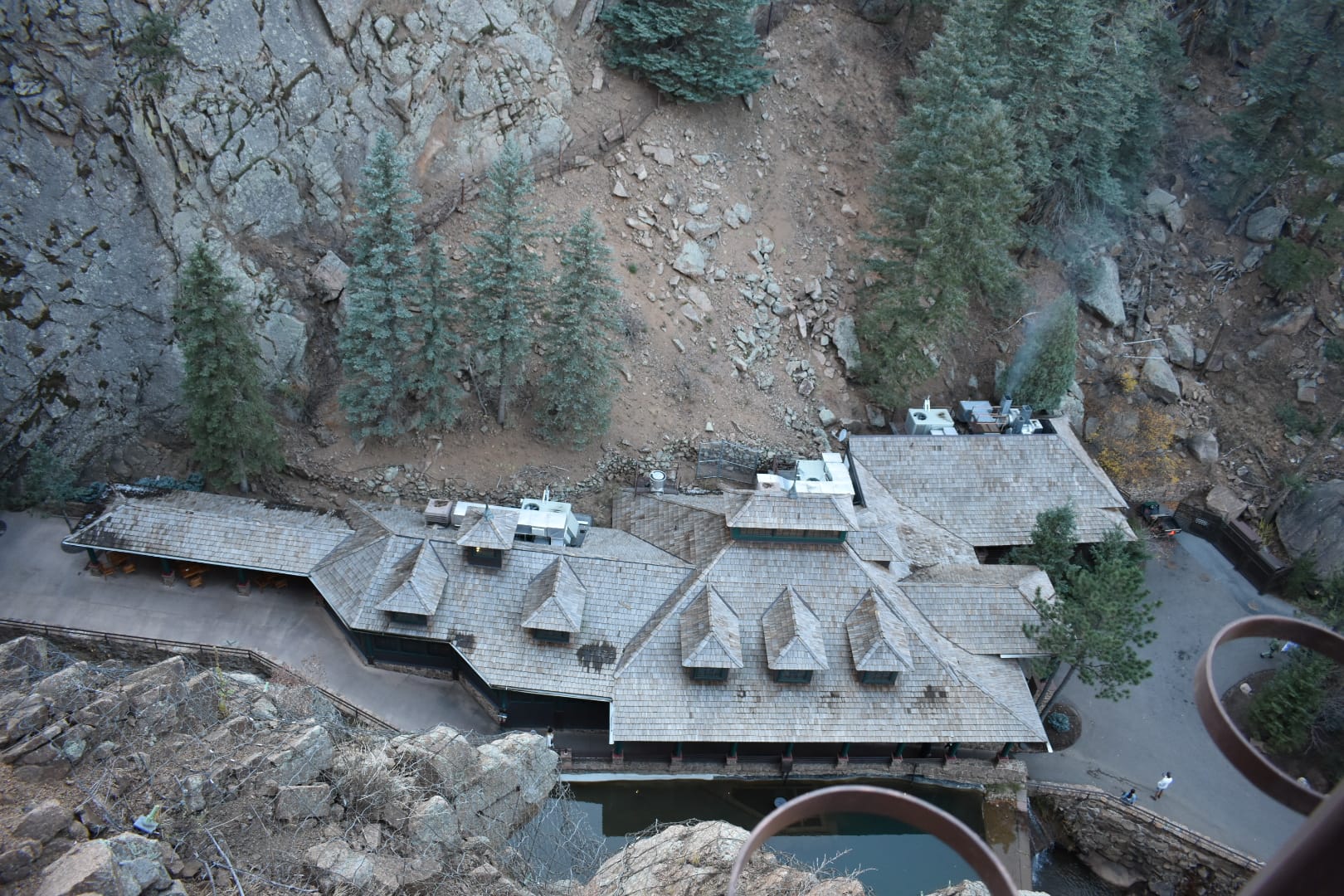 Restaurant at the foot hill